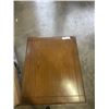 Image 6 : VINTAGE DEILCRAFT MADE IN CANADA SIDE TABLE AND ANTIQUE PARLOUR CHAIR