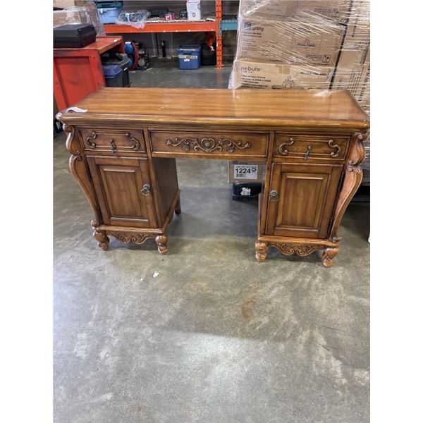 ORANATE CARVED VANITY DRESSER