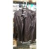 Image 5 : HARLEY DAVIDSON LEATHER JACKET SIZE SMALL / MEDIUM AND 3 DRESS SHIRTS