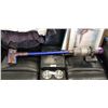 Image 1 : DYSON V11 ABSOLUTE CORDLESS VACUUM WORKING