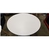 Image 2 : ROUND PEDESTAL DINING TABLE