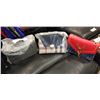 Image 1 : 3 NEW PURSES