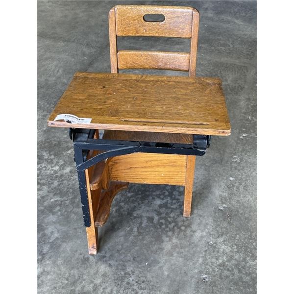 ANTIQUE CHILDRENS DESK AND CHAIR