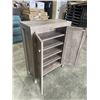 Image 3 : 2 DOOR STORAGE CABINET