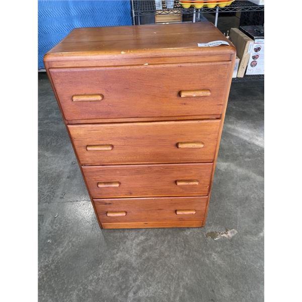 4 DRAWER HIGHBOY DRESSER