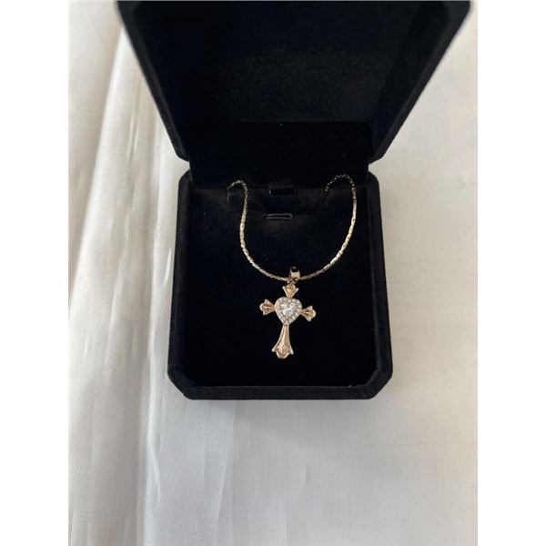 NEW 18K GOLD PLATED 0.5CT HEART CROSS NECKLACE, CHAIN 19" LONG
