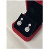 Image 3 : 2.00 CT TW GRA CERTIFIED ROUND BRILLIANT CUT MOISSANITE STONE VVS D COLOR SET IN CENTER WITH 28 ROUN