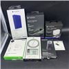 Image 1 : MOPHIE POWER BANKS WITH WIRELESS CHARGER AND CHARGING ACCESSORIES