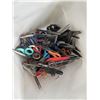 Image 3 : BUCKET OF SCISSORS