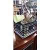 Image 1 : TOTE OF LAMPS AND DECOR