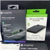 Image 2 : MOPHIE POWER BANKS WITH WIRELESS CHARGER AND CHARGING ACCESSORIES