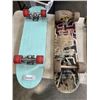 Image 2 : 3 SKATEBOARDS