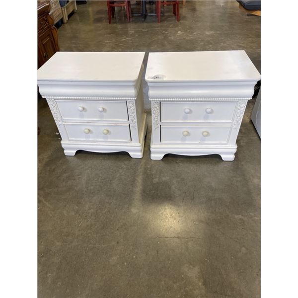 PAIR OF WHITE NIGHT STANDS
