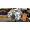 Image 3 : LEADED GLASS TABLE LAMP