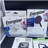 Image 3 : ENERGIZER WIRELESS CHARGER WITH ENERGIZER POWER BANK AND IPHONE CASES RETAIL $150