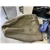 Image 6 : ASSORTED BACK PACKS AND DUFFELL BAGS, INCLUDING SWISS ARMY, COLUMBIA AND CANVAS SHOULDER BAG
