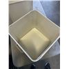 Image 3 : 2 METAL STORAGE BINS