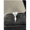 Image 4 : NEW S925 4.0CT OVAL CUT SIMULATED DIAMOND (CZ) TWIST RING SIZE 7.5 MOUNTED IN 925 STERLING SILVER W/