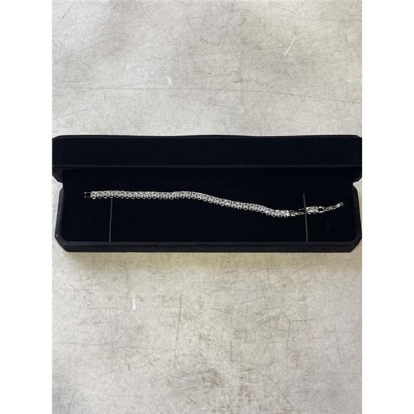 NEW PLATINUM PLATED 4.0MM PRINCESS CUT SIMULATED DIAMOND (CZ) TENNIS BRACELET 7-8" LONG