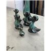 Image 4 : BLUE MOUNTAIN POTTERY DUCK FAMILY
