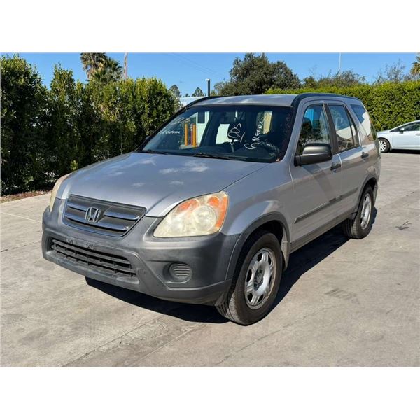 HOND CR-V 2005 O/S TITLE 2 DAYS
