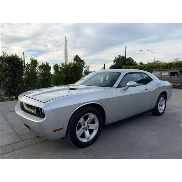 DODG CHALLENGER 2010 O/S TITLE 2 DAYS
