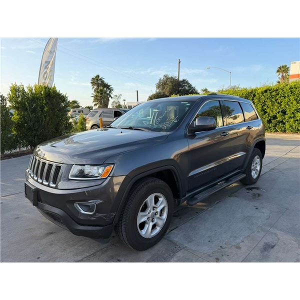 JEEP  GD CHEROKEE 2015 O/S TITLE 2 DAYS