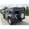 Image 4 : JEEP  WRANGLER 2013 O/S-T SMOG-2 DAYS
