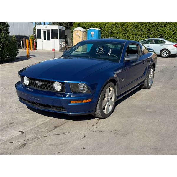 FORD  MUSTANG 2006 O/S TITLE 2 DAYS