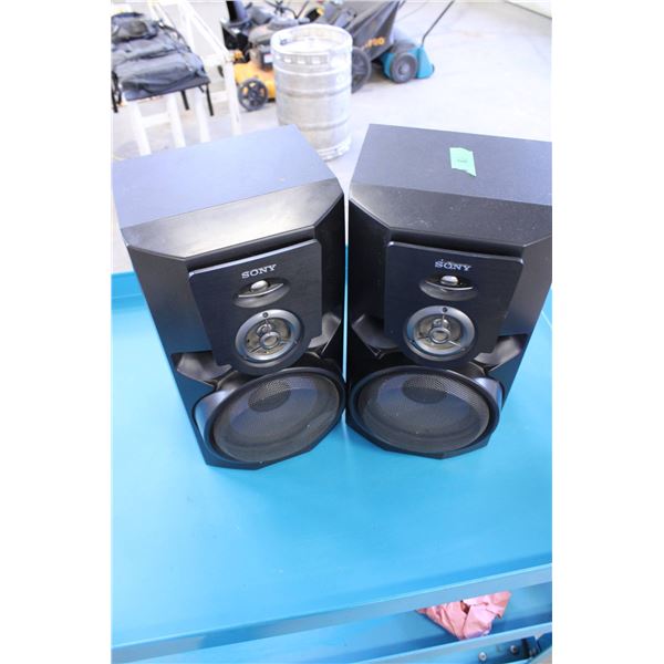 Sony 2-Way Bookshelf Speakers with Wired Connections
