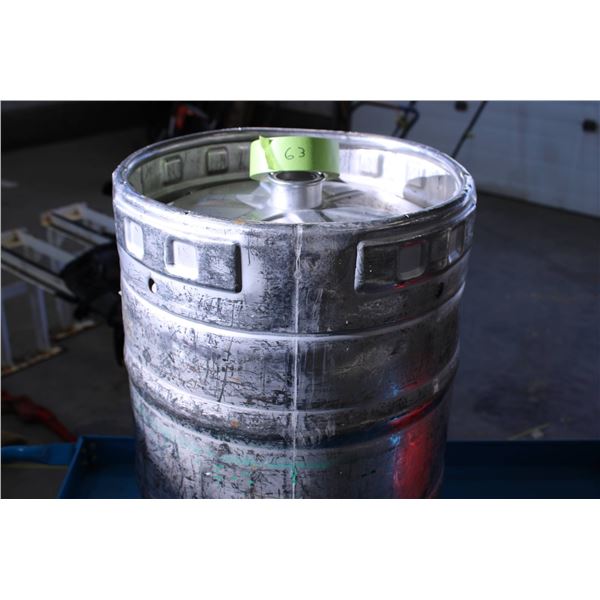 Stainless steel beer keg, features a closed lid design with visible top and side openings for fillin