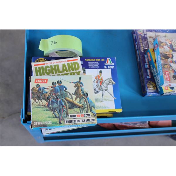 A lot including military model figure sets by Airfix and Italeri. 