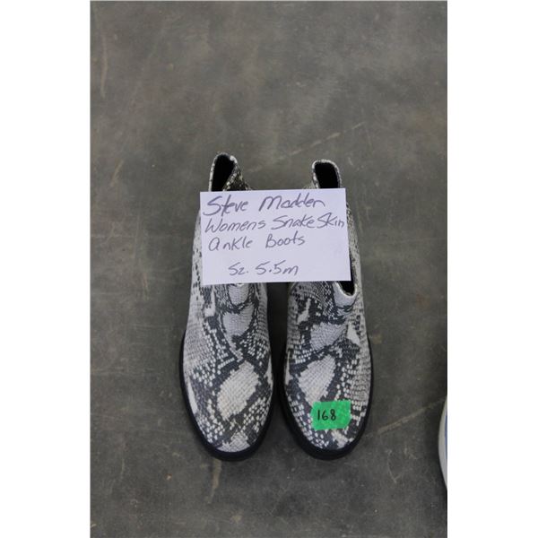 Steve Madden women's ankle boots featuring a faux snakeskin pattern in black and white. 
