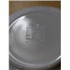 Image 4 : Pyrex bowl, Colonial Mist Pattern, 1983-86, #404, 4 litre