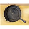 Image 1 : Cast iron frying pan 14”, great for shore lunch