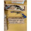 Image 2 : Rug hooking tool, pamphlet and jute rug pattern