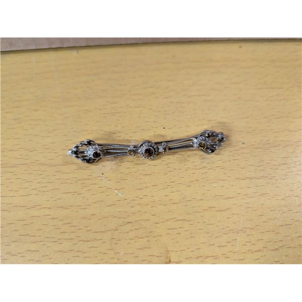 Vintage bar broach, amber and gold rhinestones, silver tone, c clasp