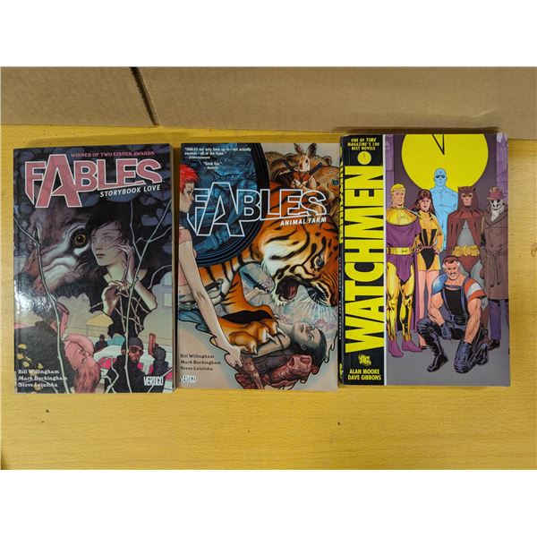 Graphic comics, Watchmen, Fables Storybook Love, Fables Animal Farm