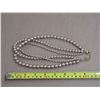 Image 3 : Pearl Necklace.