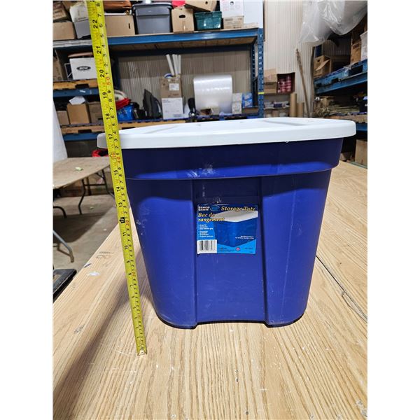 Medium Scepter blue container. Good condition