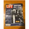 Image 1 : Vintage 1972 Life Magazine