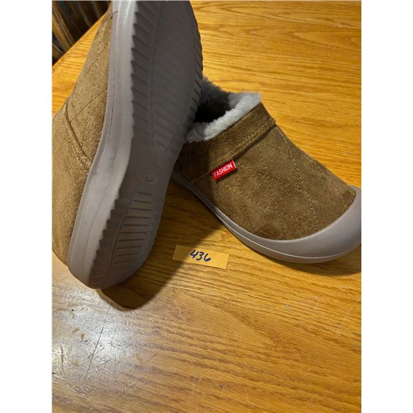 Fashion Boots - Size 6 (New)