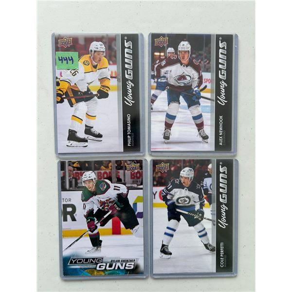 Oversized Young Guns Hockey Cards (4)