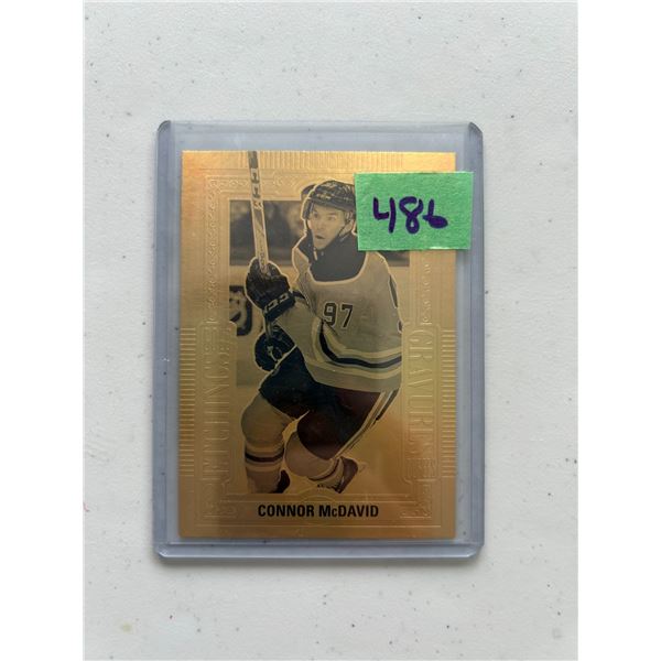 Connor McDavid - Gold Etchings Hockey Card