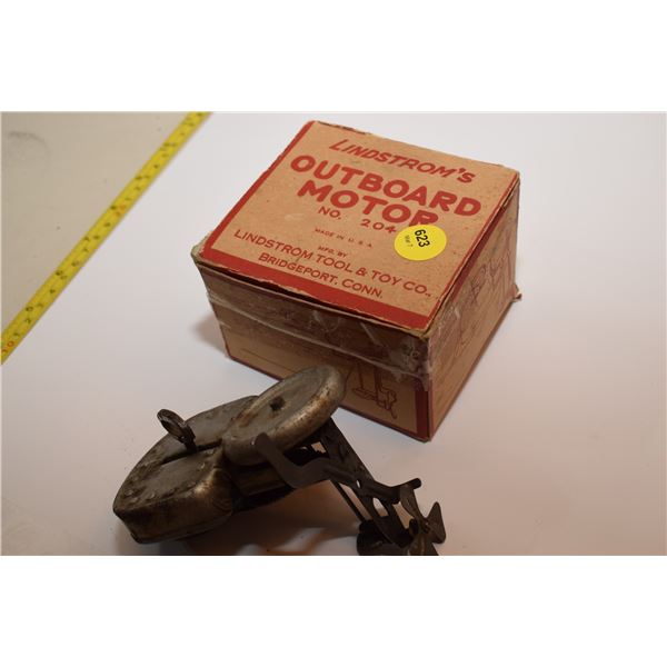 Antique Toy Lindstrom Outboard Motor – Working
