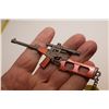 Image 2 : Rifle Keychain - Metal