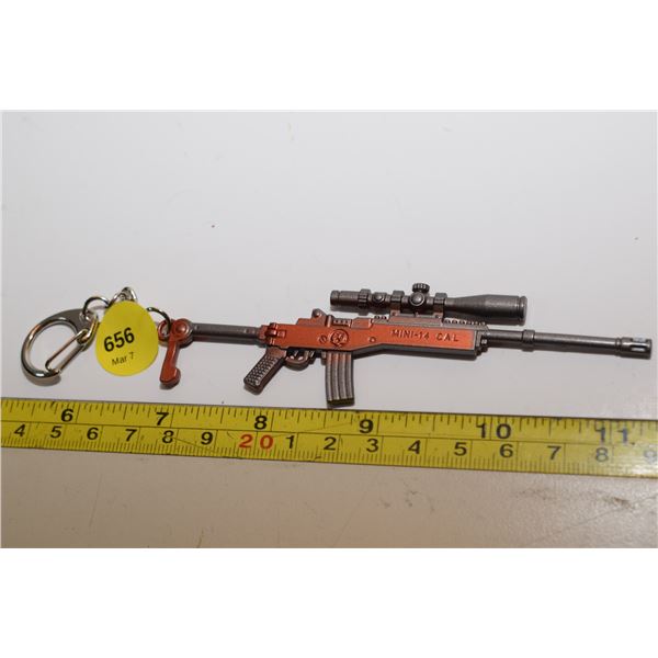 Rifle Keychain - Metal