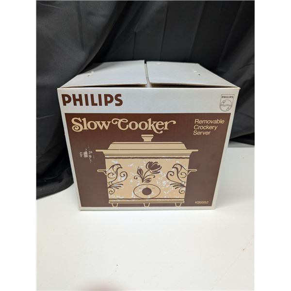 Phillips Vintage Slow Cooker w/ original box (Barely Used, Or possibly New in Box)