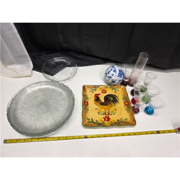 Lot of misc glass items