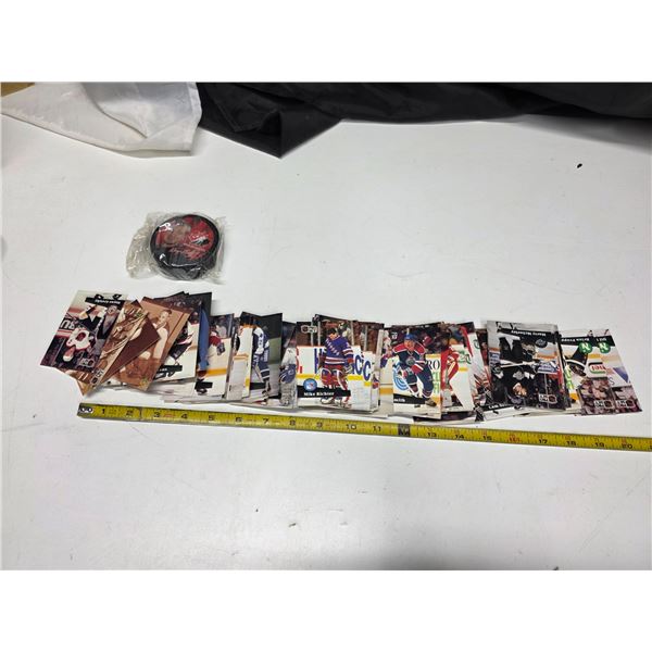 Lot of various hockey cards